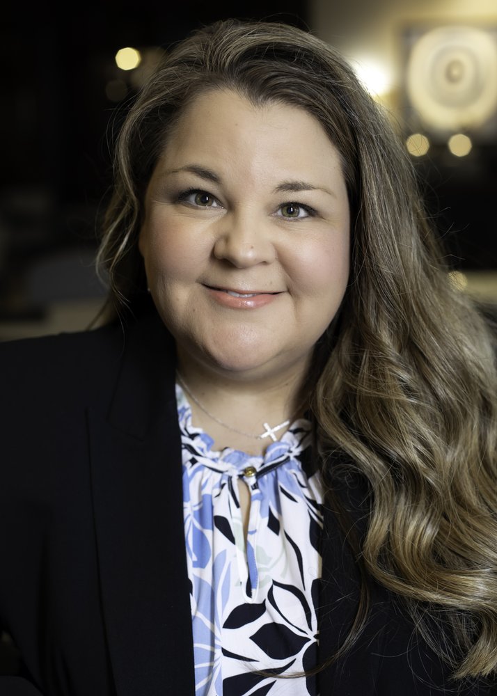 HALL EYE CARE CENTER Updated June 2024 15 Photos 1 Colonial Sq, Clarksville, Arkansas