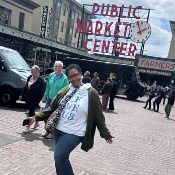 Pike Place Fish Market - Loving Seattle!  I finally got here! - Seafood Markets Near Me - Seattle, Washington
