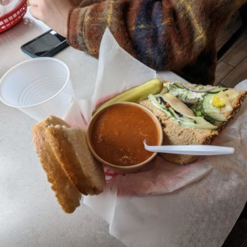 Häagen-Dazs - Soup and sandwich combo: Pearl Street Garden Veggie; tomato and roasted pepper. Sourdough toast on the side. - Delis Near Me - Boulder, Colorado