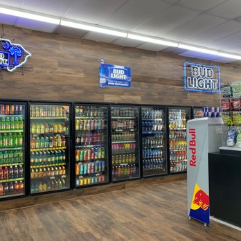 ANDREWS PARTY SHOP - Updated May 2026 - 10 Photos - 303 E Main St, Andrews,  South Carolina - Tobacco Shops - Phone Number