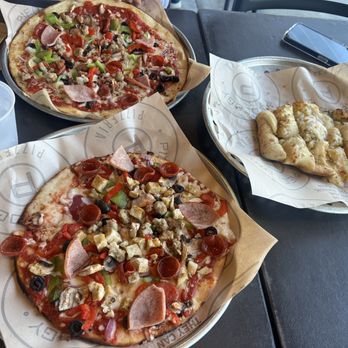 Pieology Pizzeria La Mirada, CA - Pizza Near Me - La Mirada, California