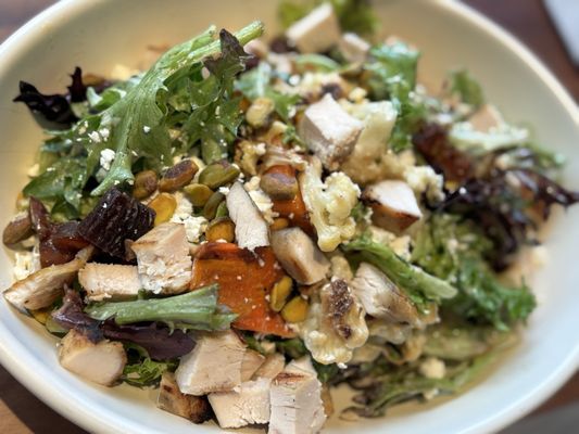 True Food Kitchen by null