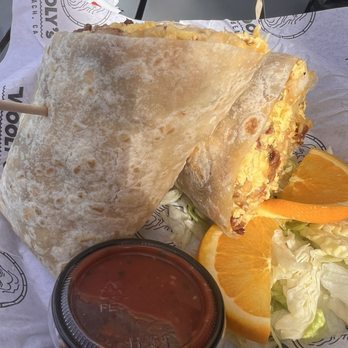 Wooly's - Breakfast burrito - Seafood Near Me - Pismo Beach, California