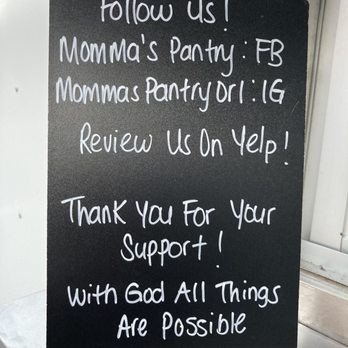 Momma’s Pantry - Sign at the food truck - Food Trucks Near Me Momma’s Pantry - Sign at the food truck - Food Trucks Near Me