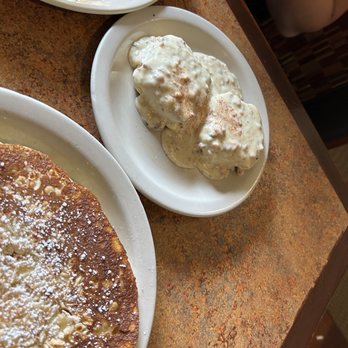 Bill's Cafe - Biscuits & Gravy** mini - Breakfast & Brunch Near Me - San Jose, California Bill's Cafe - Biscuits & Gravy** mini - Breakfast & Brunch Near Me - San Jose, California