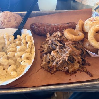 Blackwood BBQ - 2 Meats & Two Sides - Barbeque Near Me - Schaumburg, Illinois