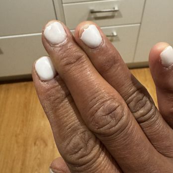 Nail Care Lounge - Chipped or cracked nails - Nail Salons Near Me - Queen Creek, Arizona Nail Care Lounge - Chipped or cracked nails - Nail Salons Near Me - Queen Creek, Arizona