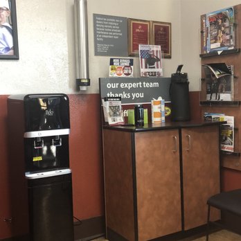 Jiffy Lube - Waiting space - Auto Repair Near Me - Las Vegas, Nevada