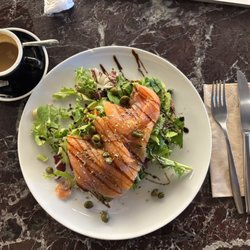 LM Art Kitchen - Salmon toast