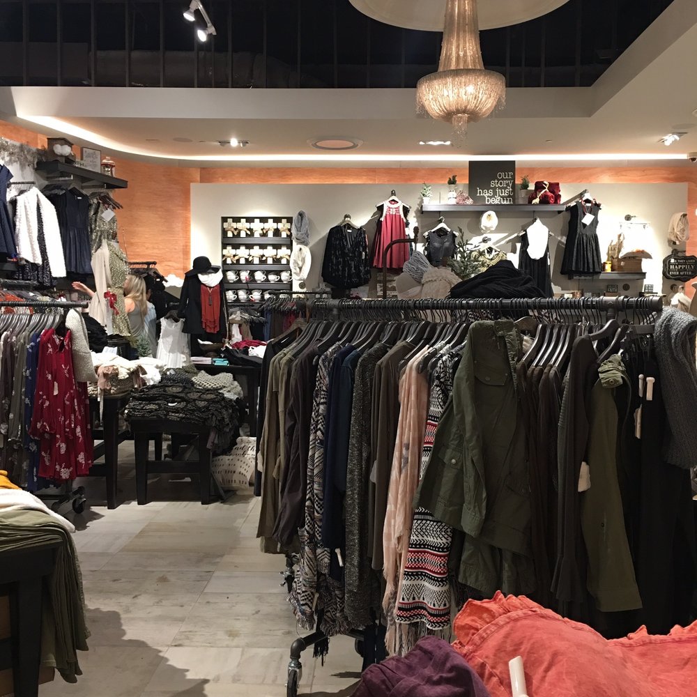 Altar'd State Lynnhaven Mall - Women's Clothing Near Me - Virginia Beach, Virginia