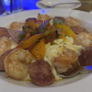 Blue Seafood & Spirits - Seafood Near Me - Virginia Beach, Virginia