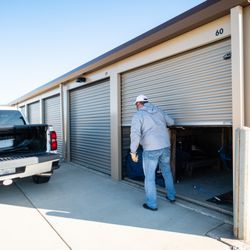 Lakes Area Storage