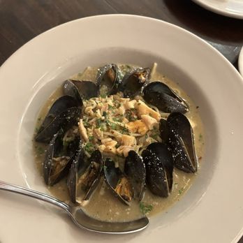 SAINT ROCCO’S NEW YORK ITALIAN - Updated February 2025 - 776 Photos ...