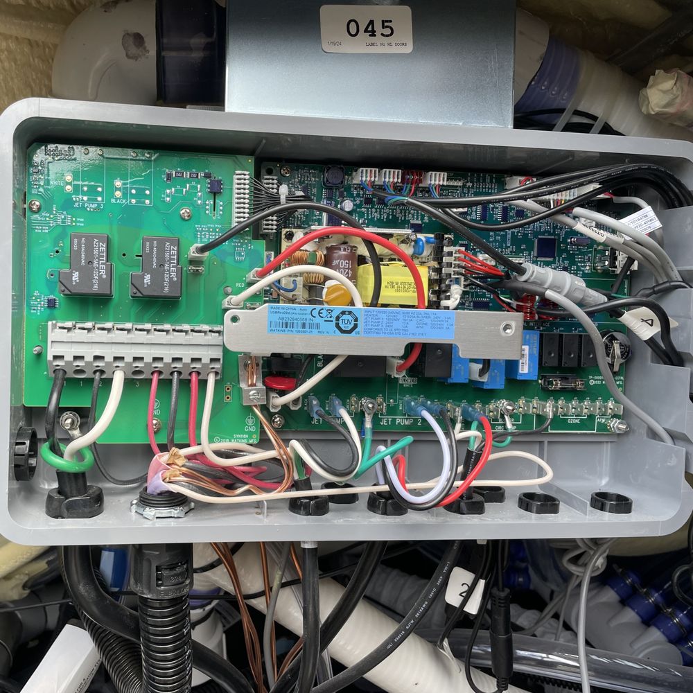 Slide of Lumelec
