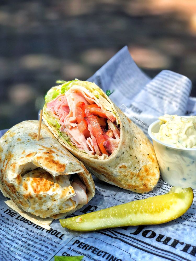 LAKESIDE GRILL 46 Photos & 28 Reviews American (Traditional) 7863