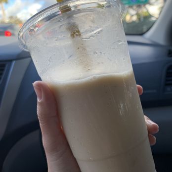 Juice Kaboose - Banana Smoothie (banana tinted ice slush) - Juice Bars & Smoothies Near Me - San Diego, California