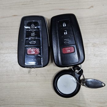 Topkey Locks - Toyota Smart Key Duplication - Keys & Locksmiths Near Me - Long Beach, California Topkey Locks - Toyota Smart Key Duplication - Keys & Locksmiths Near Me - Long Beach, California