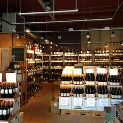 Burlington Wine Shop - Inside!