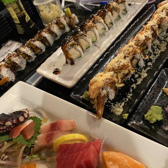 iSushi - Rolls and chef's choice - Sushi Bars Near Me - Renton, Washington