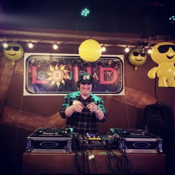 DJ Elevate - Sunday Loud, Brick Bar, Hillcrest - DJs Near Me DJ Elevate - Sunday Loud, Brick Bar, Hillcrest - DJs Near Me