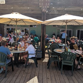 Harbor Reef Restaurant - Outside dining - American Near Me - Two Harbors, California