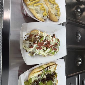 Jack Rabbit Dogs - Food Trucks Near Me - Paisley, Oregon Jack Rabbit Dogs - Food Trucks Near Me - Paisley, Oregon