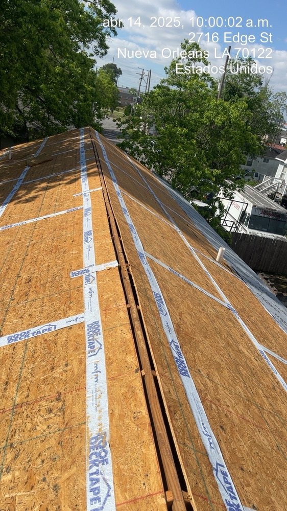 Slide of Oseguera  Construcción