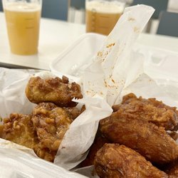Ghost Chicken - 8 piece soy wings + 8 piece hot wings