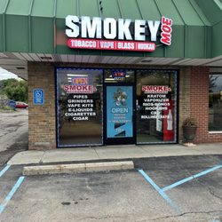 Smokey moe Vape and smoke shop