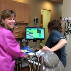 Dynamic Modern Dentistry - Working hard!