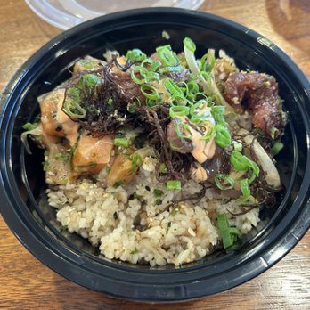 Monarch Poke - Poke Bowl with dirty rice - Hawaiian Near Me - Aiea, Hawaii