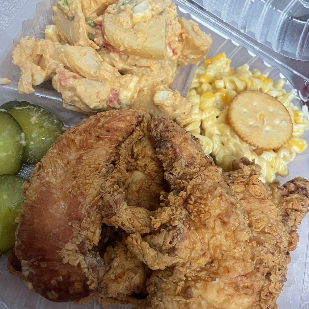Bell's BBQ - Cheese Mac Deviled Egg Potato Salad Cameron's Chicken Tenders - Barbeque Near Me - Henderson, Nevada