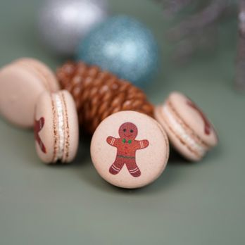 Kayla's Cake - Gingerbread macarons - Desserts Near Me - Anaheim, California Kayla's Cake - Gingerbread macarons - Desserts Near Me - Anaheim, California