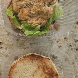 MLK Deli - 1/4lb crabcake