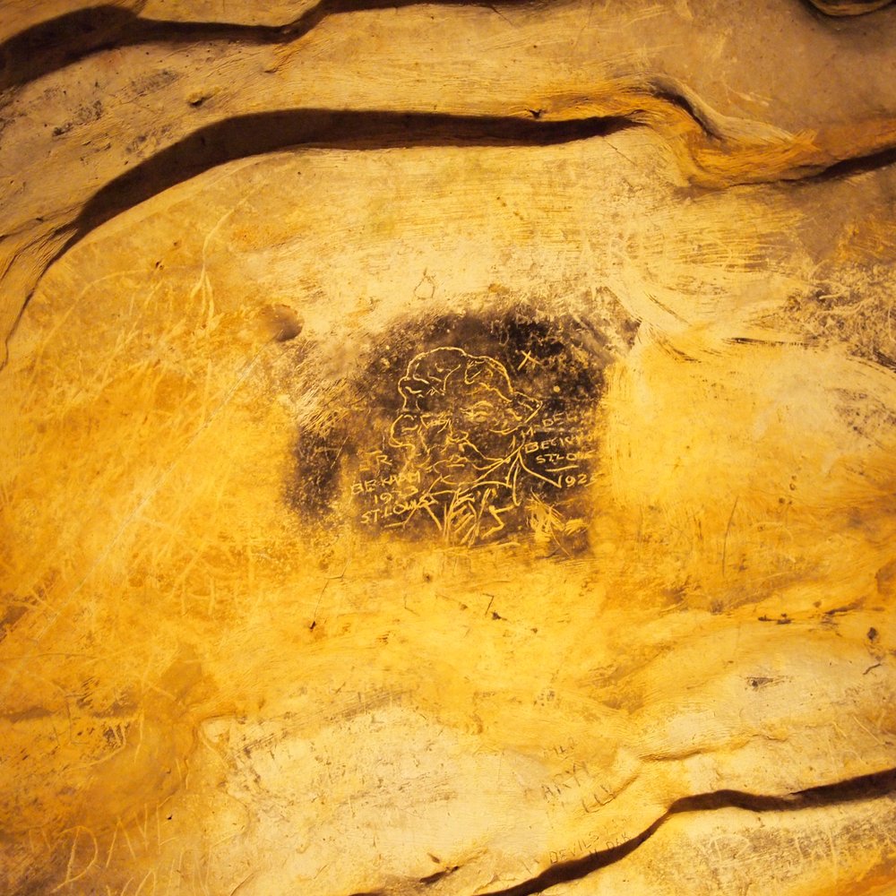 Mark Twain Cave - Landmarks & Historical Buildings Near Me - Hannibal, Missouri Mark Twain Cave - Landmarks & Historical Buildings Near Me - Hannibal, Missouri