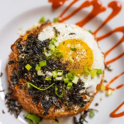 Kuljem Chicken & Beer - Kimchi Fried Rice w/ fried egg