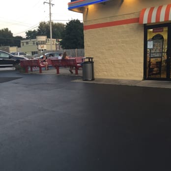 DQ / Orange Julius - Great outdoor sitting area - Ice Cream & Frozen Yogurt Near Me - Hamburg, New York