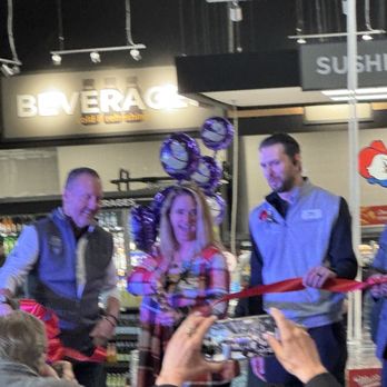 King Soopers - Ribbon cutting ceremony for the grand opening - Grocery Near Me - Colorado Springs, Colorado King Soopers - Ribbon cutting ceremony for the grand opening - Grocery Near Me - Colorado Springs, Colorado