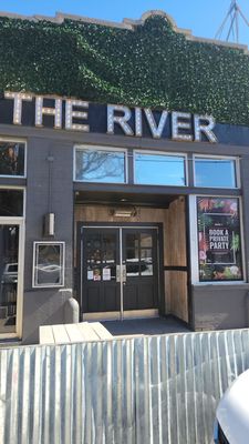 The River Kitchen and Bar by null