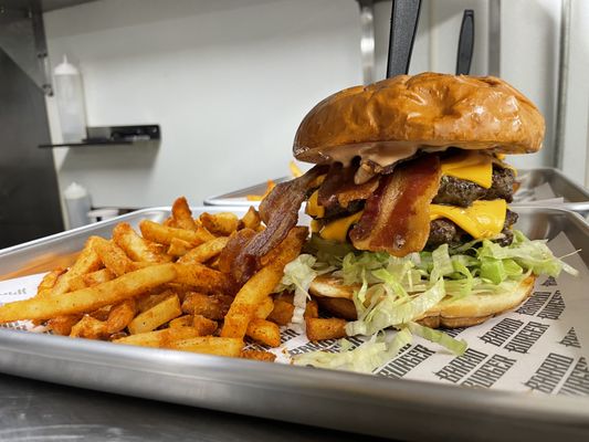 Barrio Burger by null