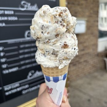 Goffle Creamery - Small oatmeal cookie in a cone - Ice Cream & Frozen Yogurt Near Me - Hawthorne, New Jersey Goffle Creamery - Small oatmeal cookie in a cone - Ice Cream & Frozen Yogurt Near Me - Hawthorne, New Jersey