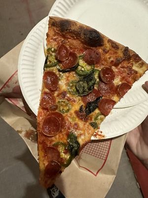 Mac’s Pizza by null