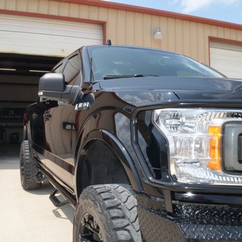 Dripping Auto Pros - 2015 Ford F-150 FX4 Ceramic coating - Auto Detailing Near Me - Dripping Springs, Texas Dripping Auto Pros - 2015 Ford F-150 FX4 Ceramic coating - Auto Detailing Near Me - Dripping Springs, Texas