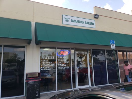 Taste Rite Bakery by null