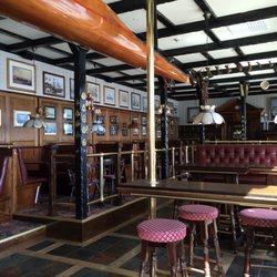 The Bishops Arms - Interiör