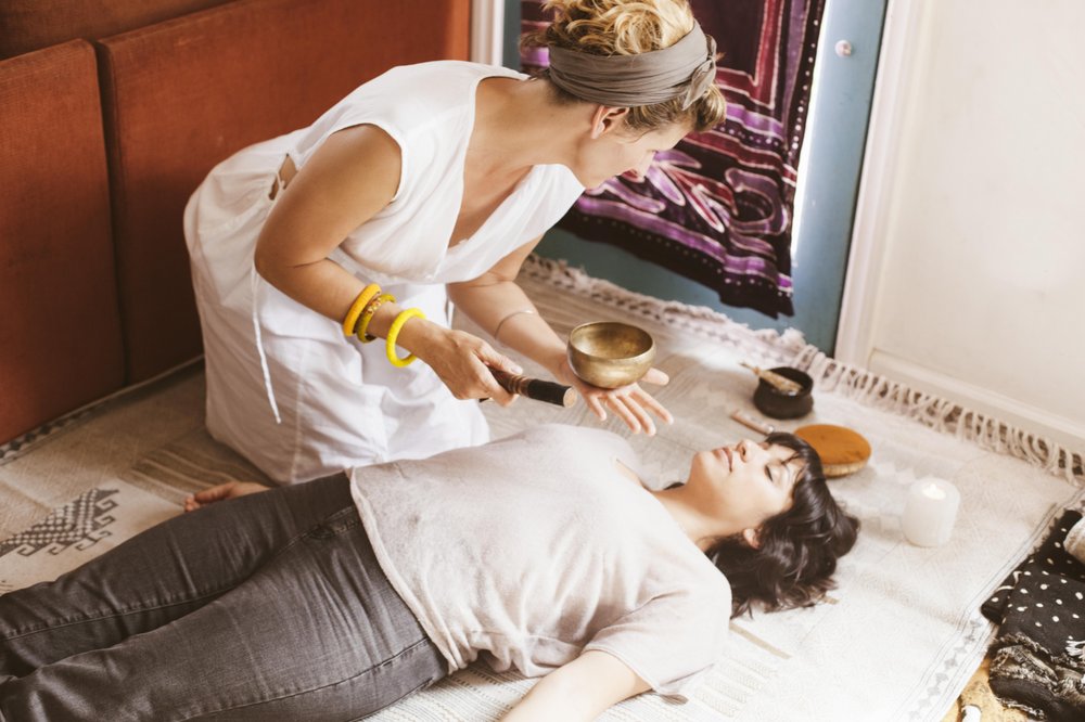 Earthmama Studios Breathwork - grief counselor in Los Angeles, CA