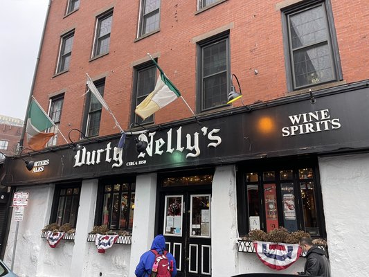 Durty Nelly's by null
