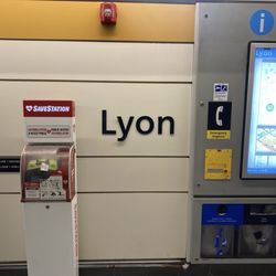 Lyon Station