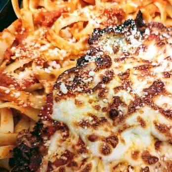 California Dreaming - Chicken Parmesan spaghetti marinara - American Near Me - Spanish Fort, Alabama California Dreaming - Chicken Parmesan spaghetti marinara - American Near Me - Spanish Fort, Alabama