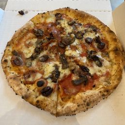 Maximus pizza Maximus pizza